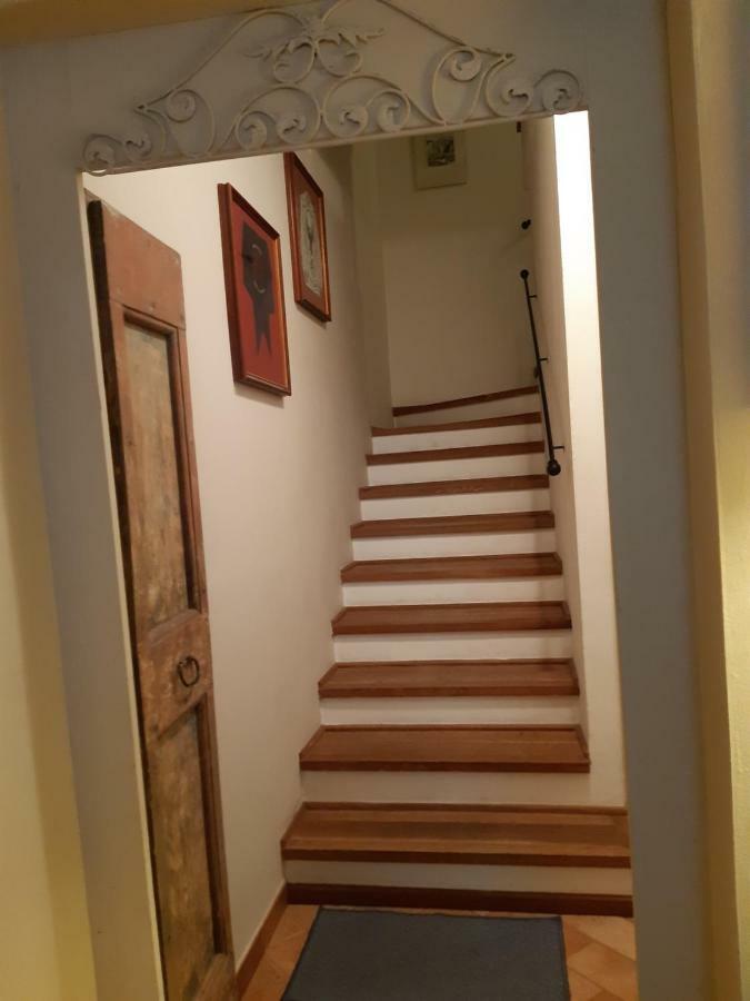 B&B La Casa Di Alice Foligno Eksteriør billede