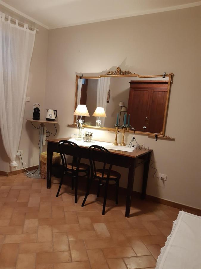 B&B La Casa Di Alice Foligno Eksteriør billede